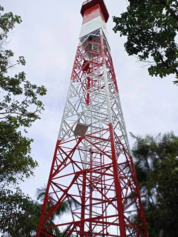 Torre metálica de comunicaciones fabricada por Teleaccess
